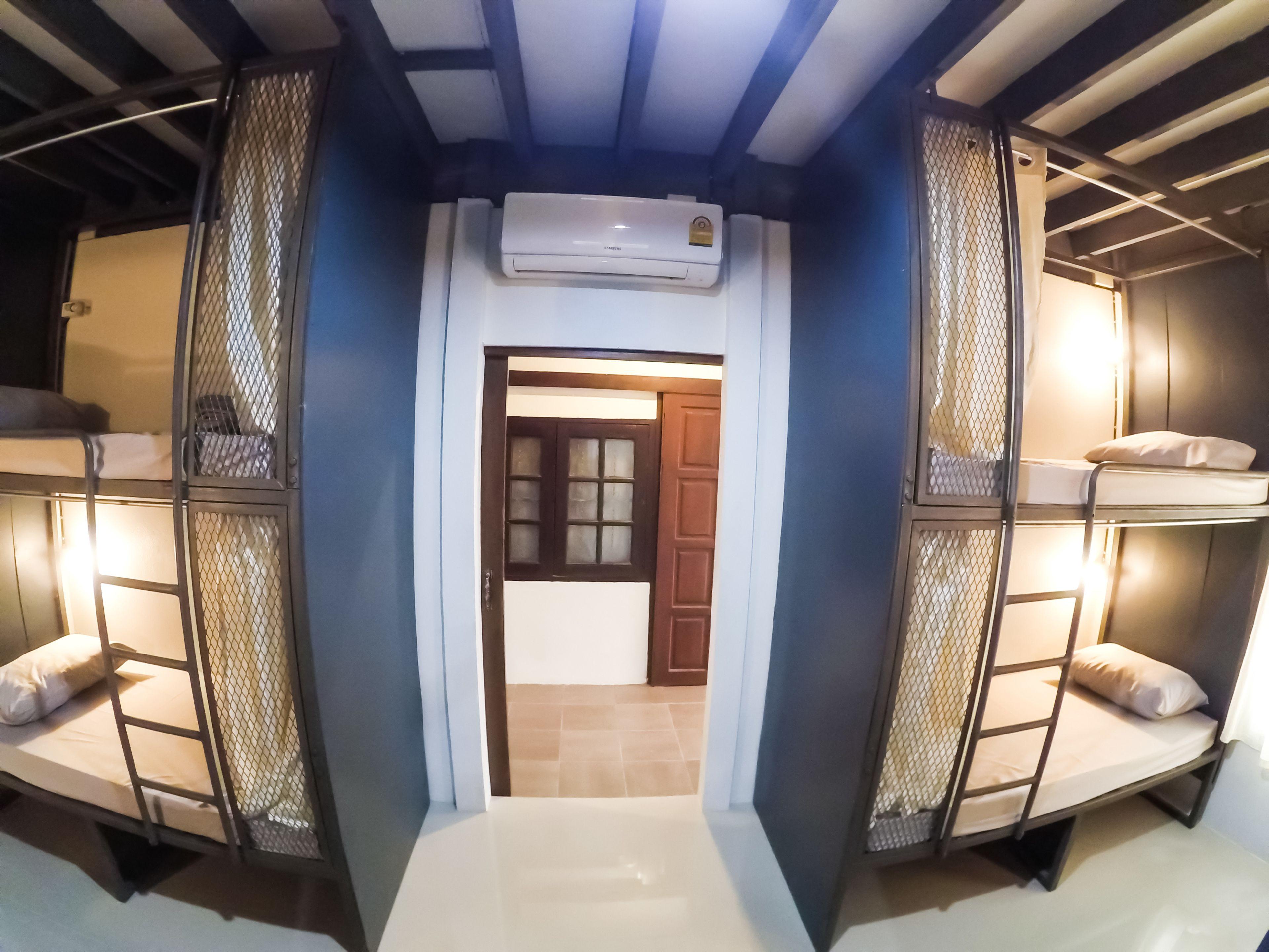 Urban Bed (Adults Only) Hostel - Chiang Mai — Photos 3